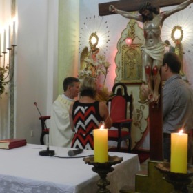 Padre Alcides completa um ano como pároco