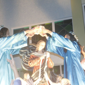 Nossa Senhora é coroada em celebrações no Kobrasol e em Campinas