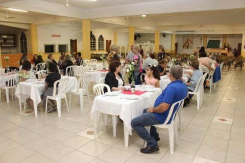 RCC do Kobrasol realiza Jantar Beneficente