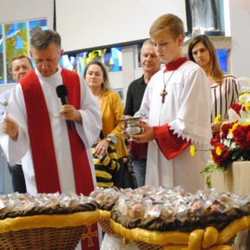 Comunidade paroquial celebra mais uma Missa em preparação ao Jubileu