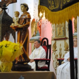 Paróquia celebra Santo Antônio e 21 anos de ordenação sacerdotal de Padre Alcides