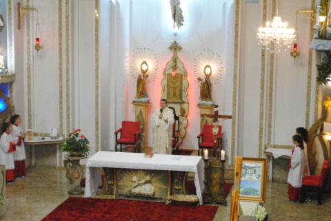 Paróquia celebra décima missa em preparação ao Jubileu de 50 anos